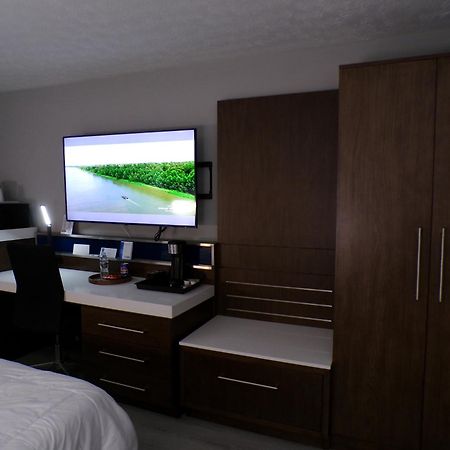 Luxor Inn & Suites, A Travelodge By Wyndham Elkins Ngoại thất bức ảnh