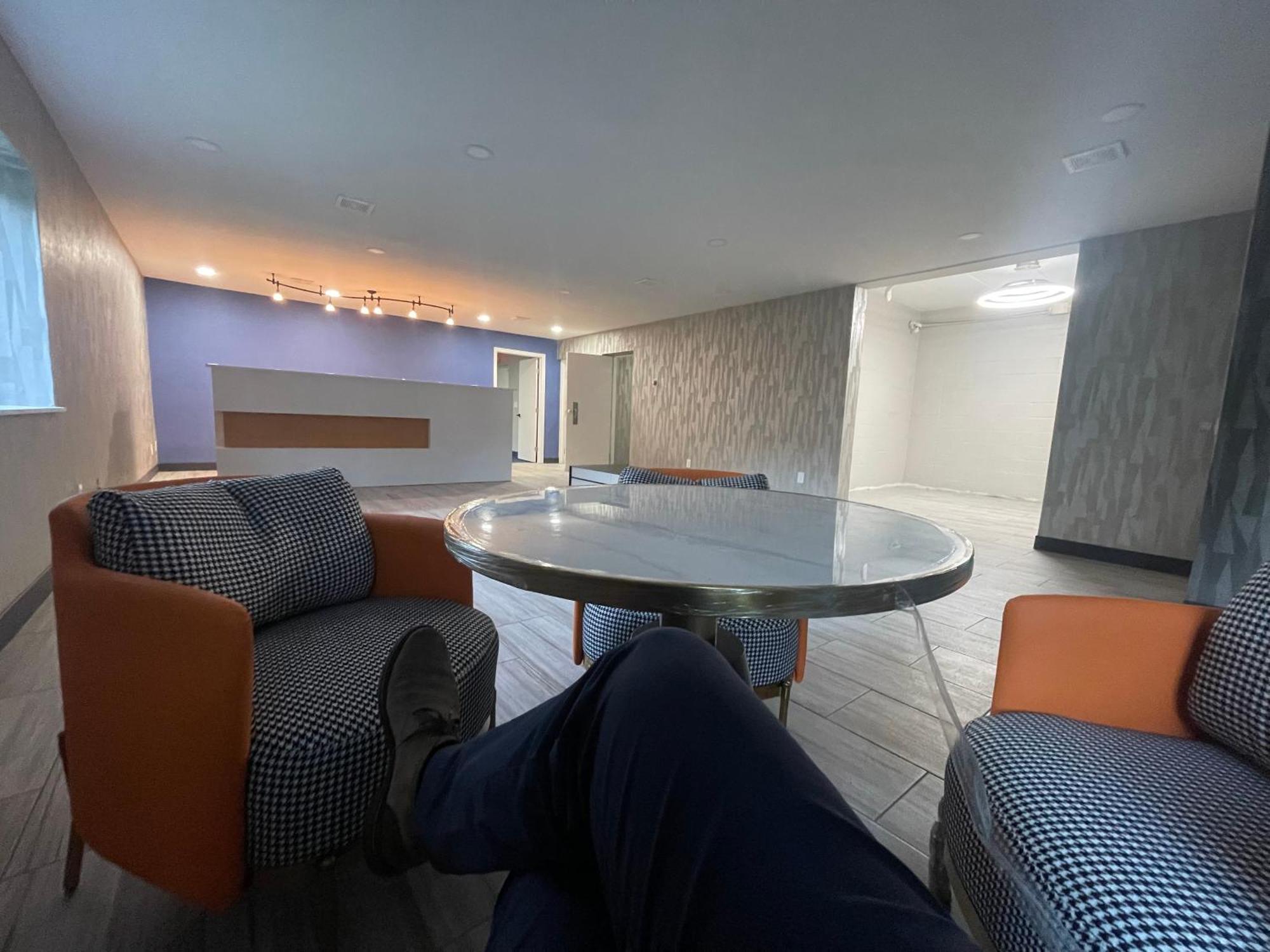Luxor Inn & Suites, A Travelodge By Wyndham Elkins Ngoại thất bức ảnh