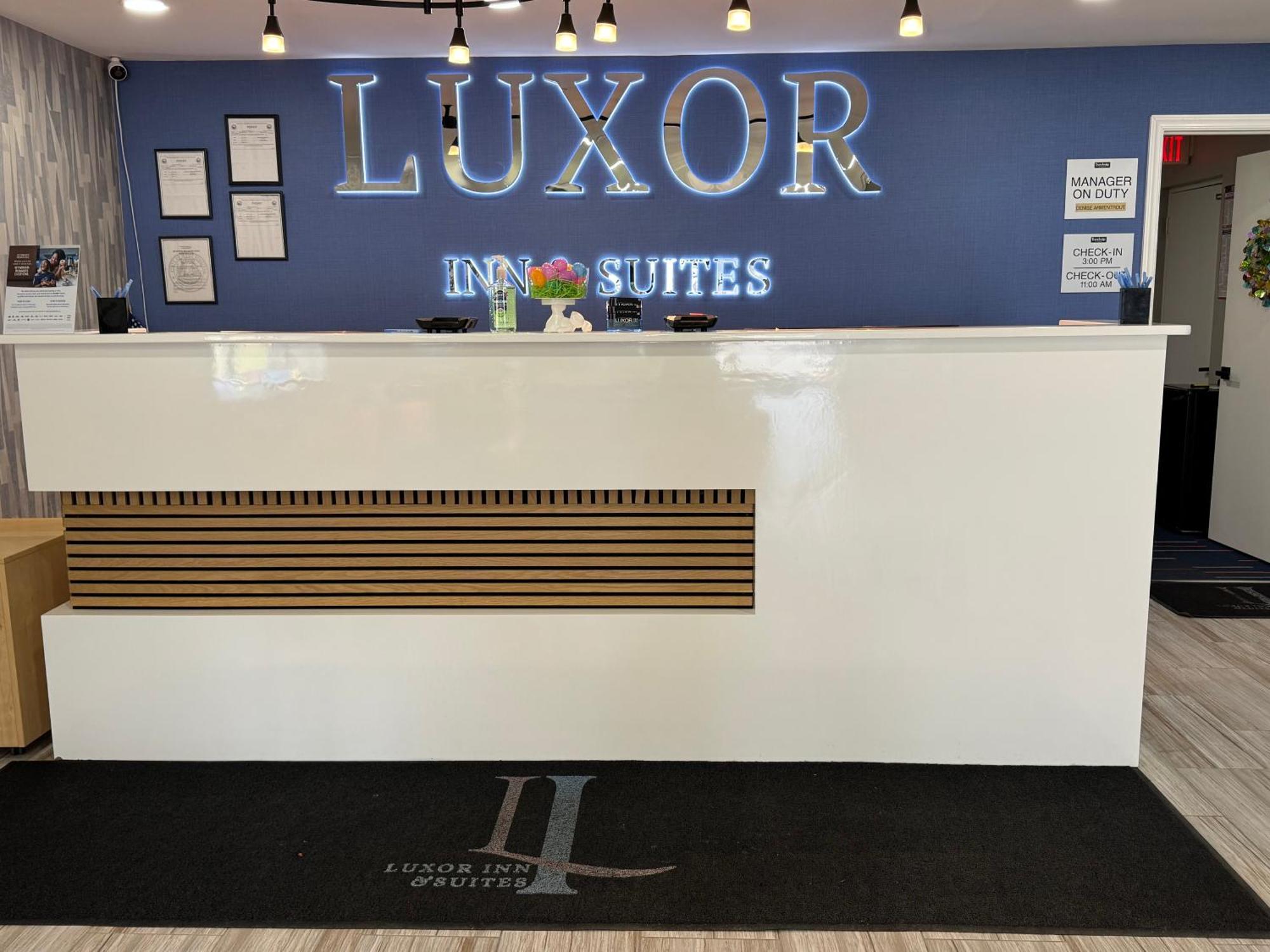 Luxor Inn & Suites, A Travelodge By Wyndham Elkins Ngoại thất bức ảnh